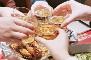 职场上要不要讲感情？